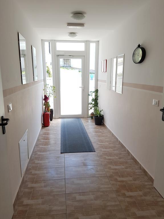 Violeta Apartment *